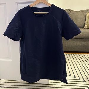 Jaanuu men’s navy blue crew neck scrub top medium